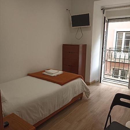 Martim Moniz 28 Guest House Lisbon Exterior photo