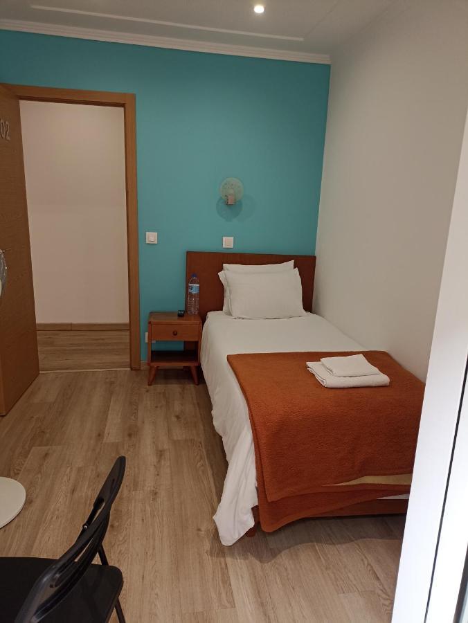 Martim Moniz 28 Guest House Lisbon Exterior photo