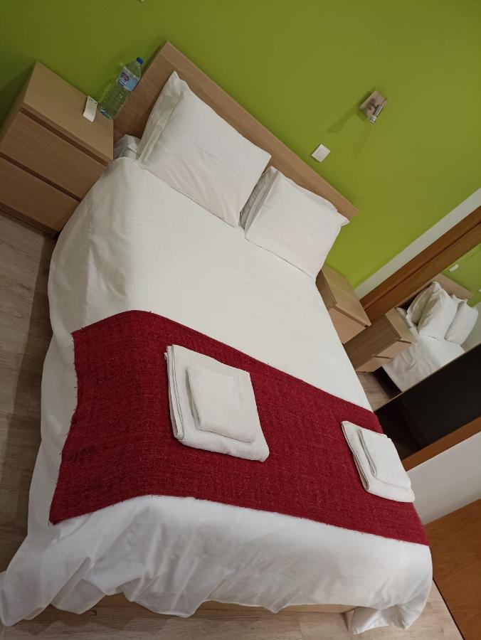 Martim Moniz 28 Guest House Lisbon Exterior photo