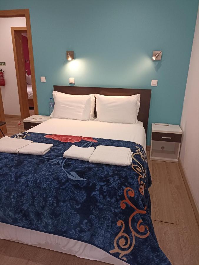 Martim Moniz 28 Guest House Lisbon Exterior photo