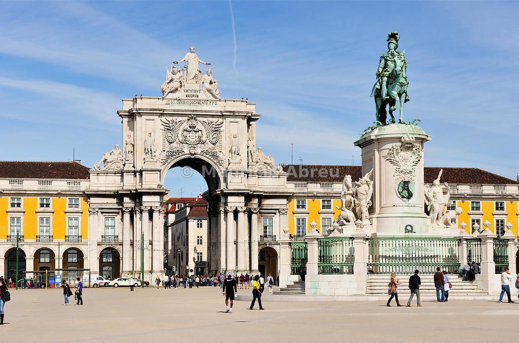 Martim Moniz 28 Guest House Lisbon Exterior photo