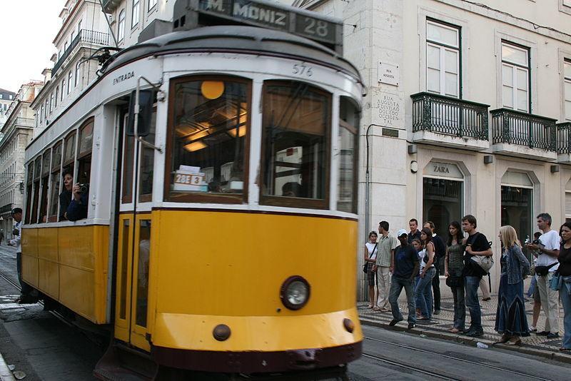 Martim Moniz 28 Guest House Lisbon Exterior photo
