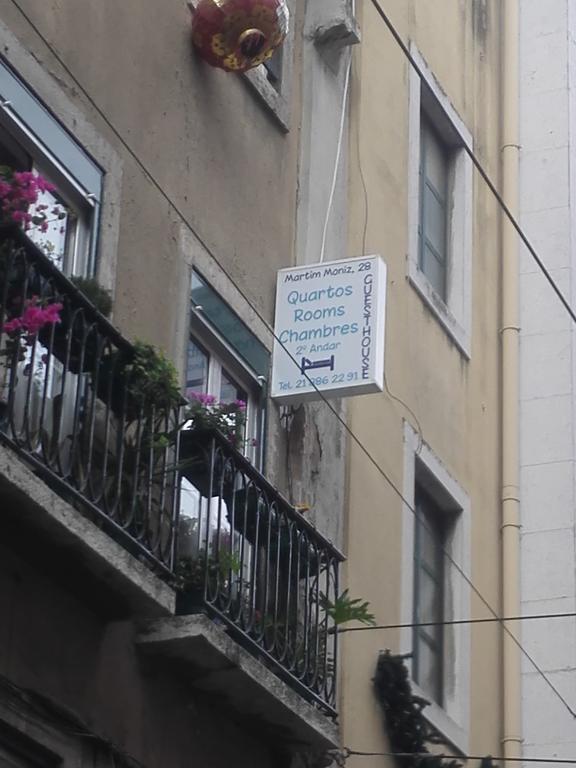 Martim Moniz 28 Guest House Lisbon Exterior photo
